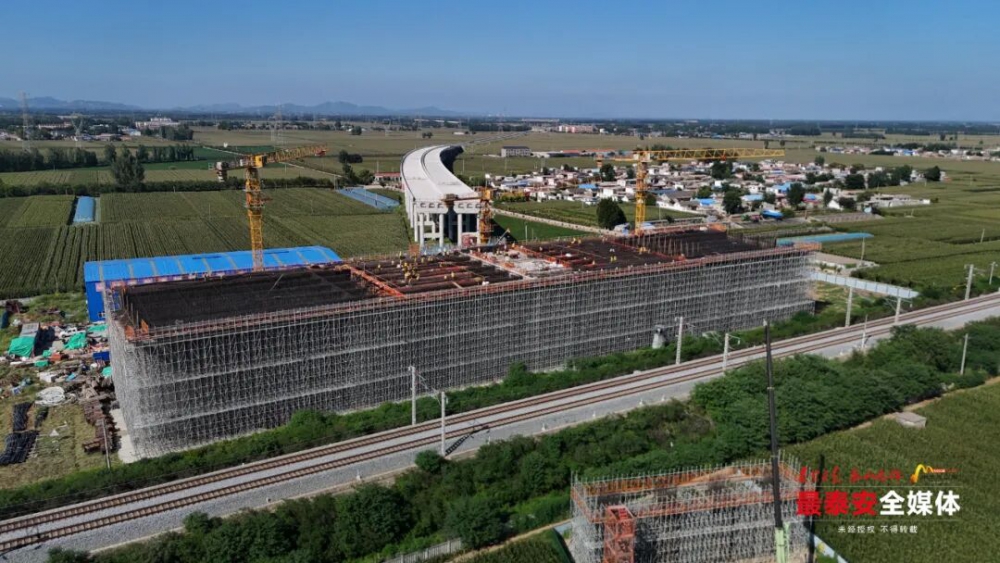 1757320355116228.jpg 640 (1).jpg