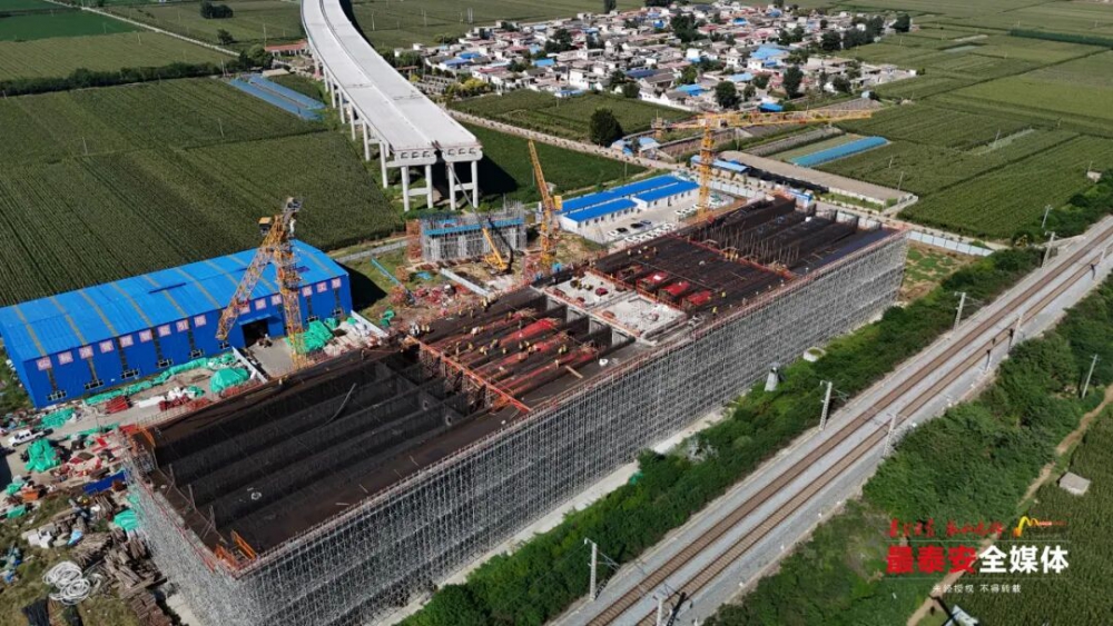 1757320371285515.jpg 640 (2).jpg